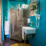 No Limit Bairro Alto Hostel