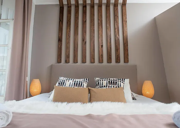 No Limit Bairro Alto * Lisboa