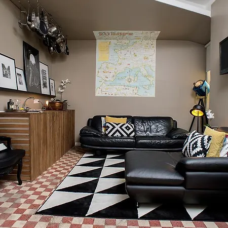 بيت شباب No Limit Bairro Alto *