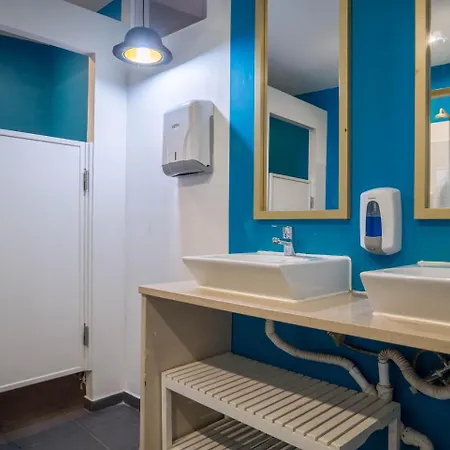 بيت شباب No Limit Bairro Alto