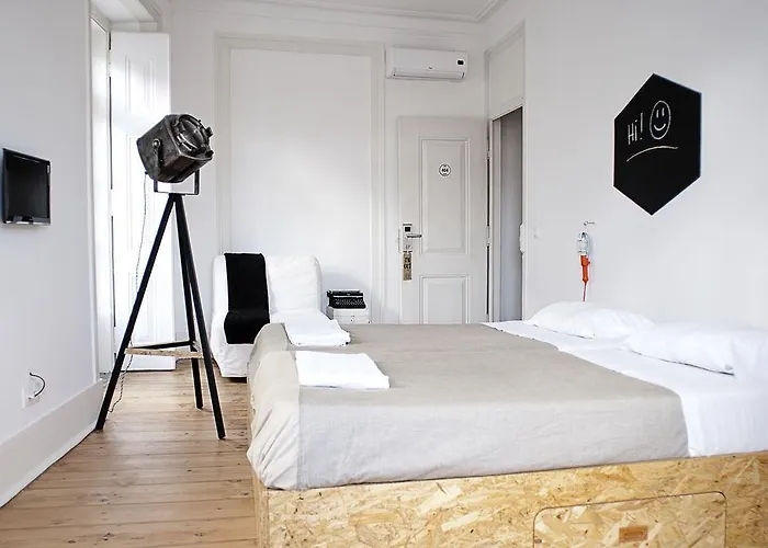 No Limit Bairro Alto Hostel *