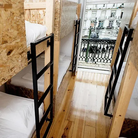 No Limit Bairro Alto 리스본