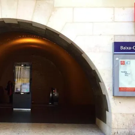 No Limit Bairro Alto 호스텔 *